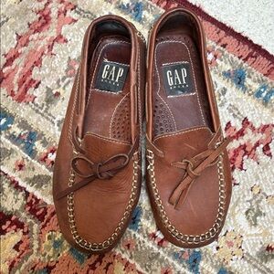 GAP Women’s Tan Leather Slip-On Loafers